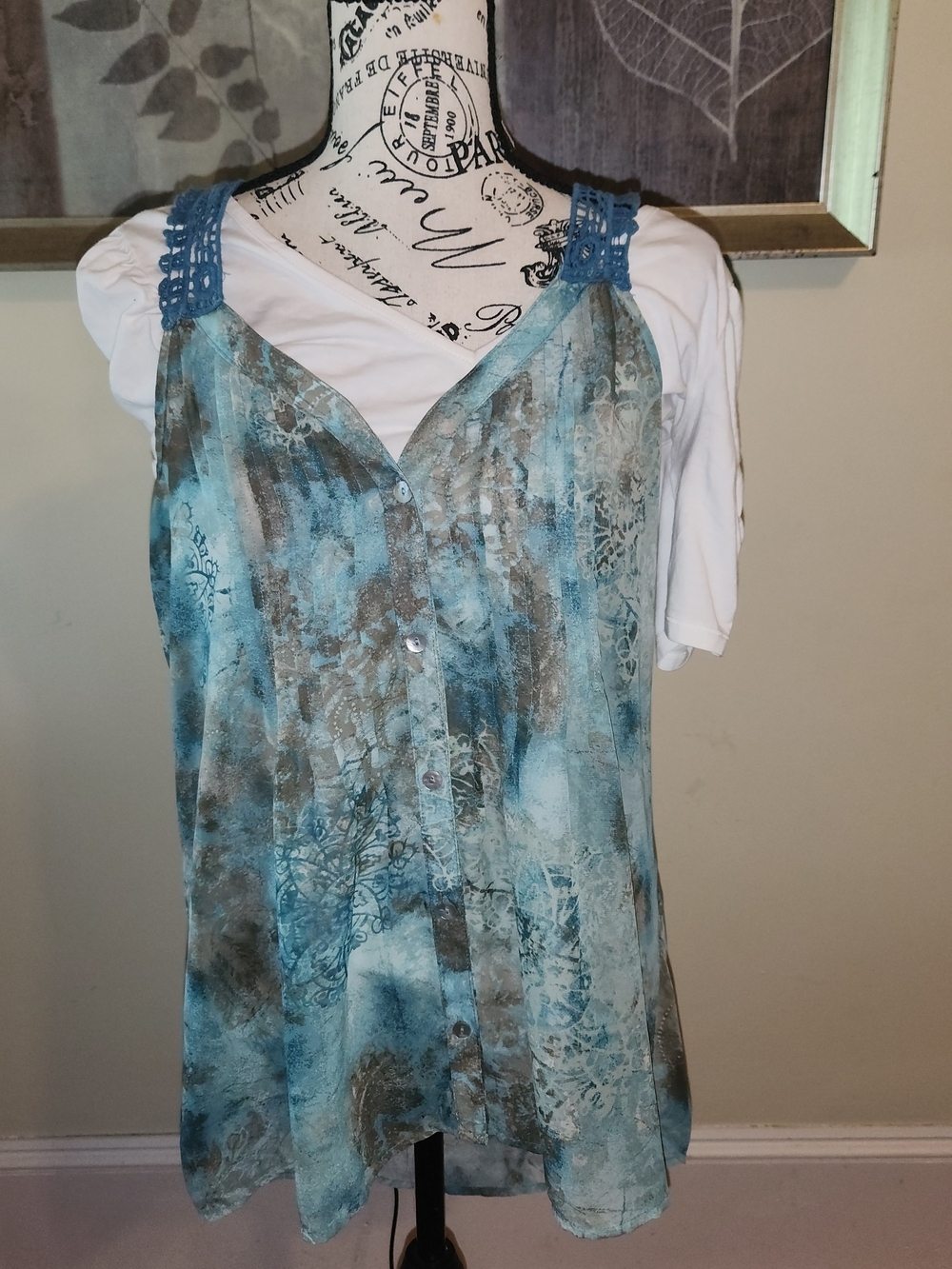 Maurices Sleeveless Button Down With Blue Crochete